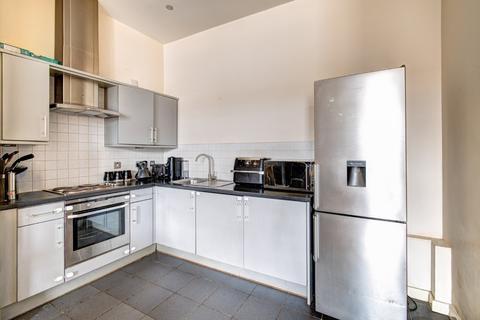 1 bedroom apartment for sale, Main Street, Shirley B90