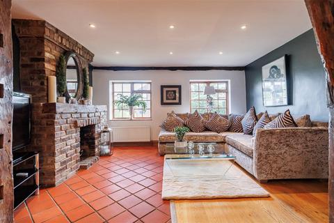 101 High Road, North Weald, Epping, CM16 6EA