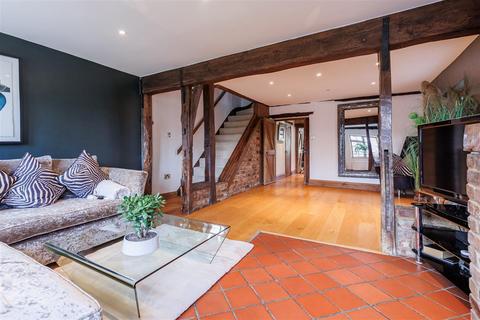 101 High Road, North Weald, Epping, CM16 6EA