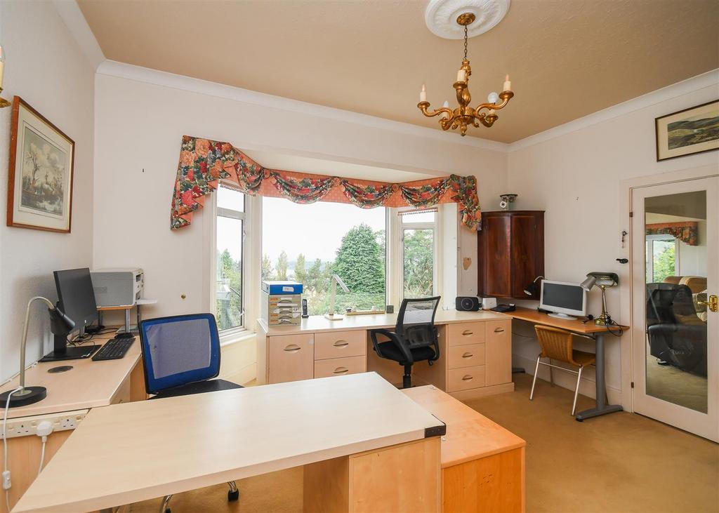 Tudor Lodge - Dining Room.jpg