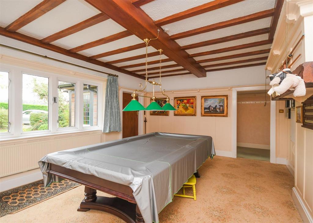 Tudor Lodge - Living Room.jpg