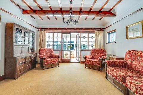 7 Burlescoombe Close, Southend-on-sea, SS1 3QQ