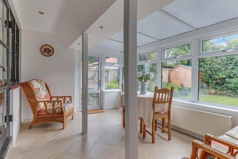 7 Burlescoombe Close, Southend-on-sea, SS1 3QQ