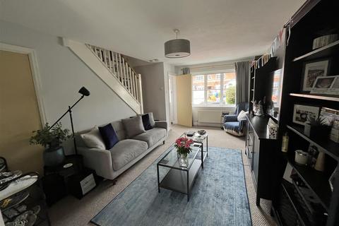 2 bedroom house to rent, Tiverton Drive, Wilmslow, Cheshire