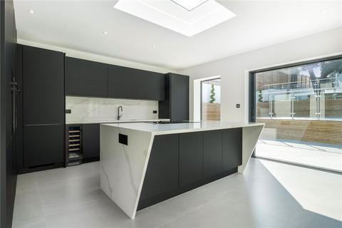 95 Chislehurst Road, Orpington, BR6 0DL