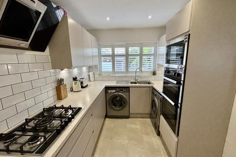 24 Auburn Road, Denton, Manchester, M34 2EB