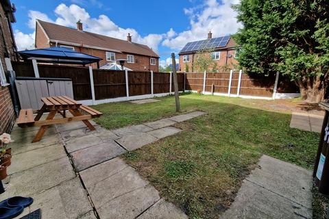 3 bedroom terraced house for sale, Springs Lane, Stalybridge