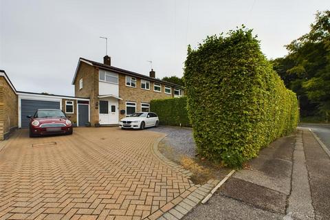 3 bedroom semi-detached house for sale, Dunn Close, Monkswood, Stevenage SG1