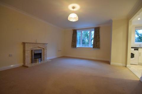 2 bedroom flat to rent, Buckland Close, Bideford, Devon