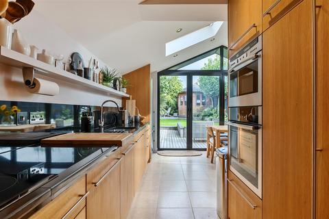 25 Ryecroft Road, Petts Wood, Orpington, BR5 1DR