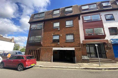 3, Battle House Mews, 1 East Barnet Road, Barnet, EN4 8RR