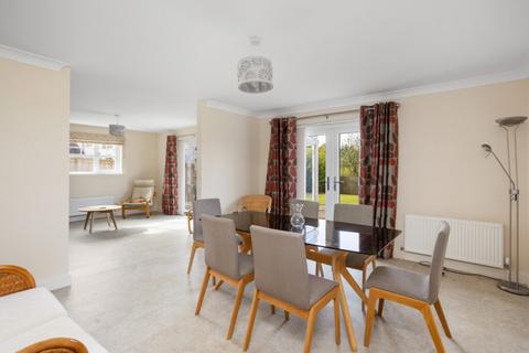 7 Culdee Grove, Dunblane, FK15 9FL
