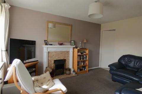 1 Broadlands, Stretton, Burton-on-trent, DE13 0EU