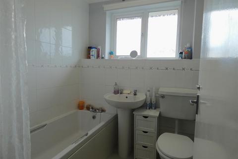 1 Broadlands, Stretton, Burton-on-trent, DE13 0EU