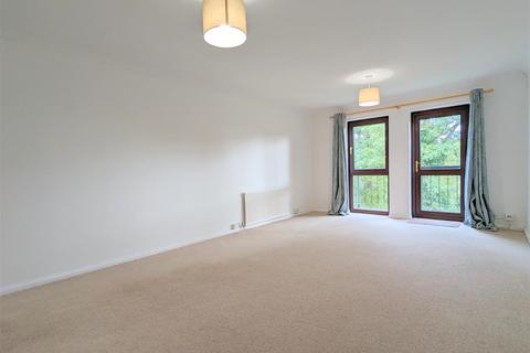 2 bedroom apartment to rent, 30 Crownlea court, Borrowdale Road, Malvern