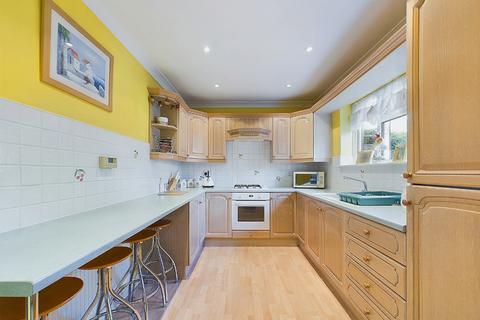 3 bedroom terraced house for sale, Rainham Close, London SE9