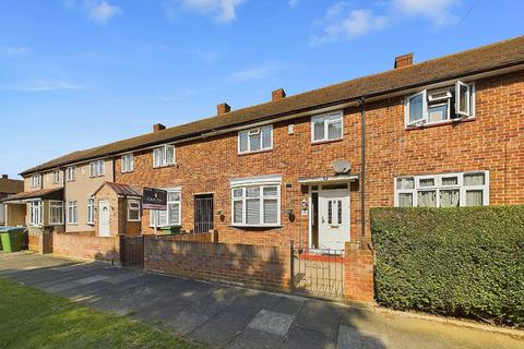 3 bedroom terraced house for sale, Rainham Close, London SE9