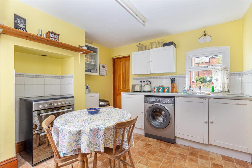 Kitchen-2.jpg