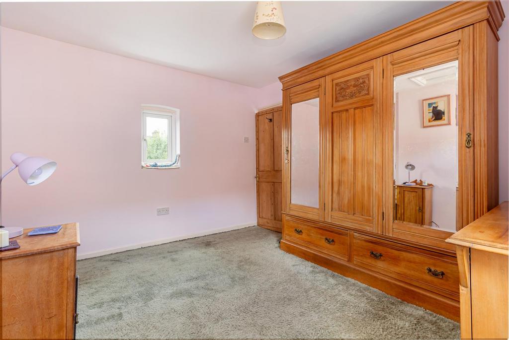 Bedroom-1-2.jpg