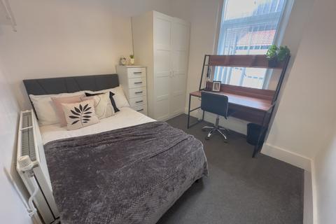 undefined, Albert Edward Road (2 Beds), L7 8SA,