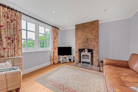 3 bedroom end of terrace house for sale, Kemsing Road, Sevenoaks TN15