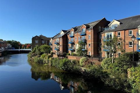 2 bedroom apartment to rent, Bridge Street, Taunton