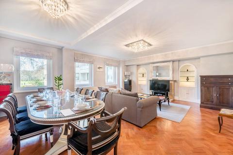 3 bedroom flat to rent, Arlington Street, St James's, London, SW1A