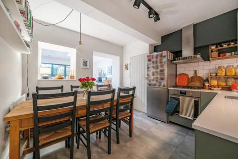 Flat 1, 110 Crouch Hill, London, N8 9DY