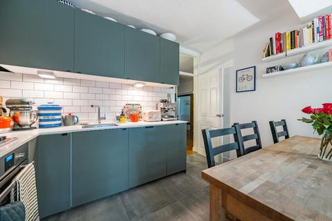 Flat 1, 110 Crouch Hill, London, N8 9DY