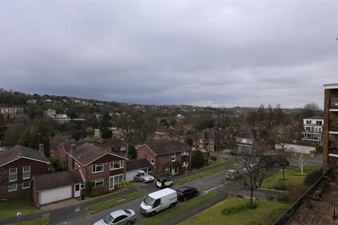 2 bedroom flat to rent, Montery Court, Vardean Drive, Brighton