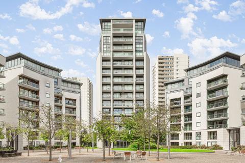 3 bedroom flat for sale, Hyperion Tower, Pump House Crescent, Brentford, Middlesex