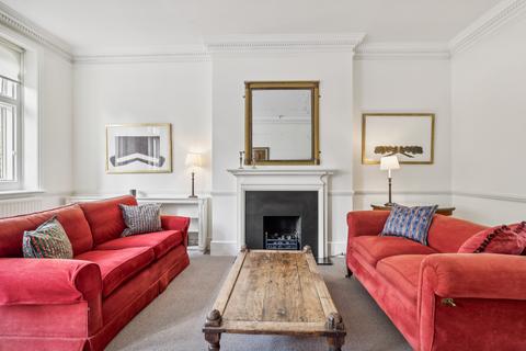 2 bedroom flat for sale, Lennox Gardens, Knightsbridge