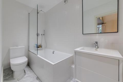 1 bedroom terraced house for sale, Pendulum Mews, Birkbeck Road, Dalston, London