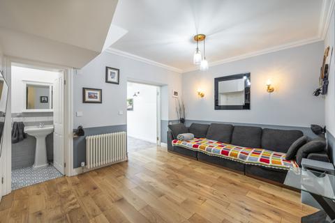 3 bedroom flat to rent, St. Pauls Road, Islington, London