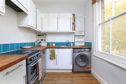 3 bedroom flat for sale, Dinsmore Road, Clapham South, London