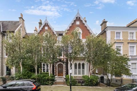 7 bedroom detached house to rent, Phillimore Place, London