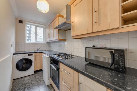 4 bedroom flat to rent, Haverstock Hill, London