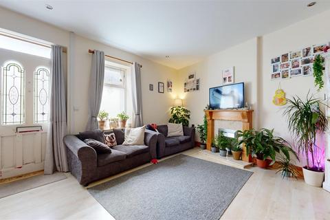 2 bedroom end of terrace house for sale, Victoria Place, Portland