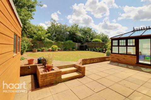 10 Beethoven Close, Old Farm Park, Milton Keynes, MK7 8PL