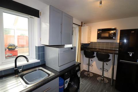 2 bedroom terraced house for sale, Woolbarn Lawn, Barnstaple