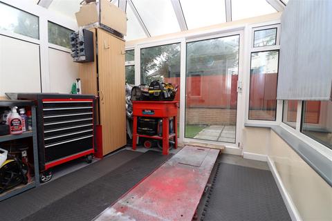 2 bedroom terraced house for sale, Woolbarn Lawn, Barnstaple