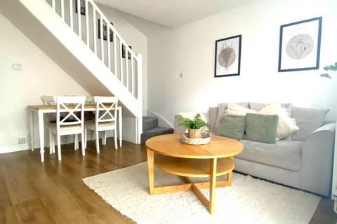 2 bedroom end of terrace house for sale, Earlesfield, Nailsea, Bristol, Somerset, BS48