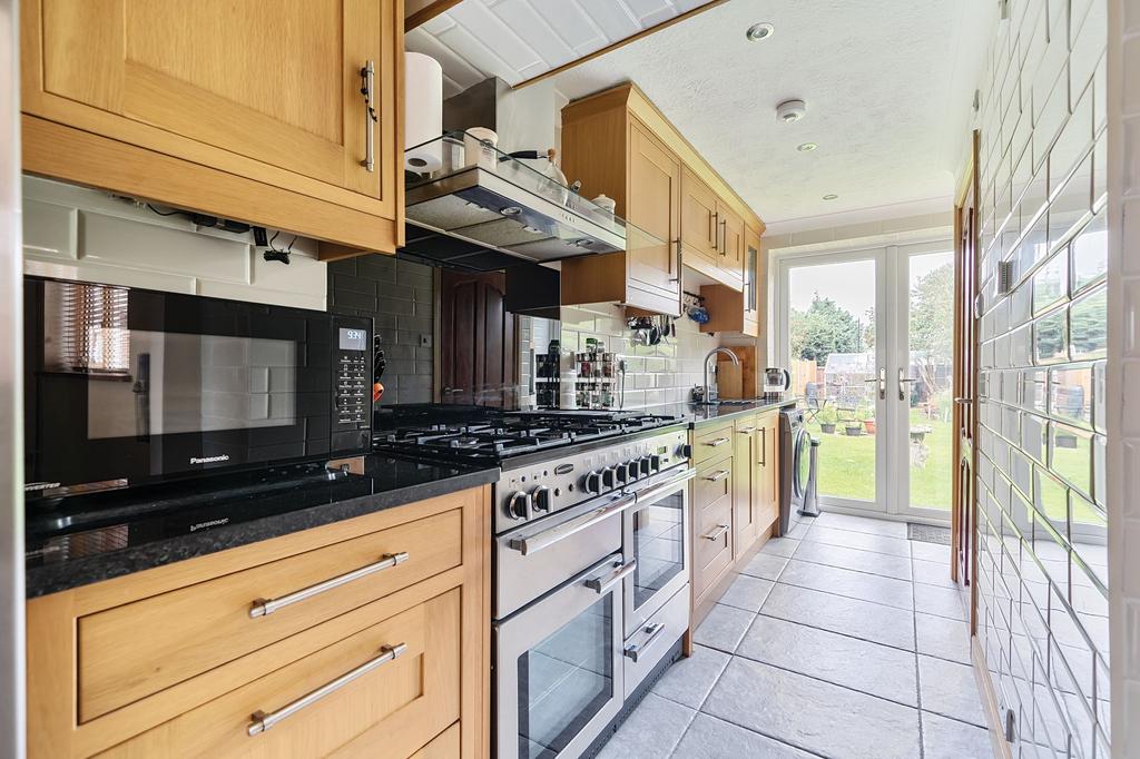 Kitchen (1)