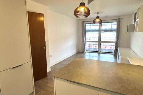 2 bedroom apartment to rent, The Hemisphere, 15 The Boulevard, Birmingham B5