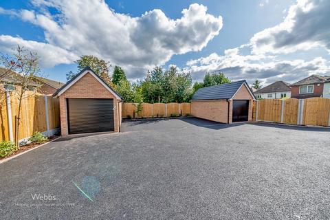 2 bedroom detached bungalow for sale, Walsall Road, Churchbridge, Cannock WS11