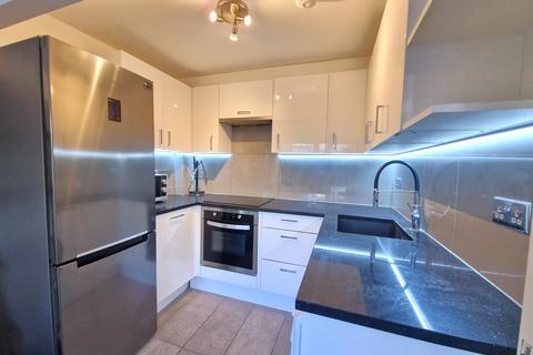 1 bedroom flat to rent, Sovereign House, 19-23 Fitzroy Street, W1T 4BP