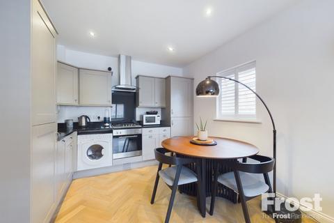 1 bedroom apartment for sale, Ashford Crescent, Ashford, Surrey, TW15