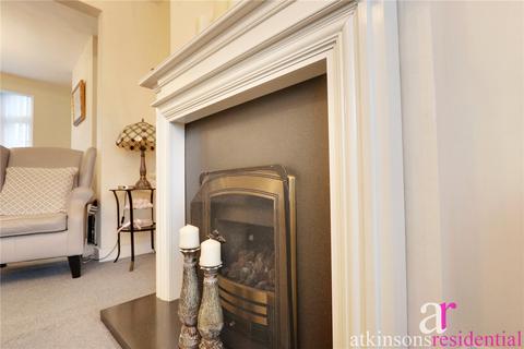 3 bedroom terraced house for sale, Chichester Road, London, N9