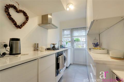 3 bedroom terraced house for sale, Chichester Road, London, N9