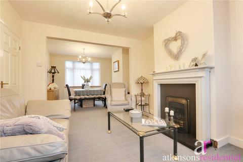 3 bedroom terraced house for sale, Chichester Road, London, N9